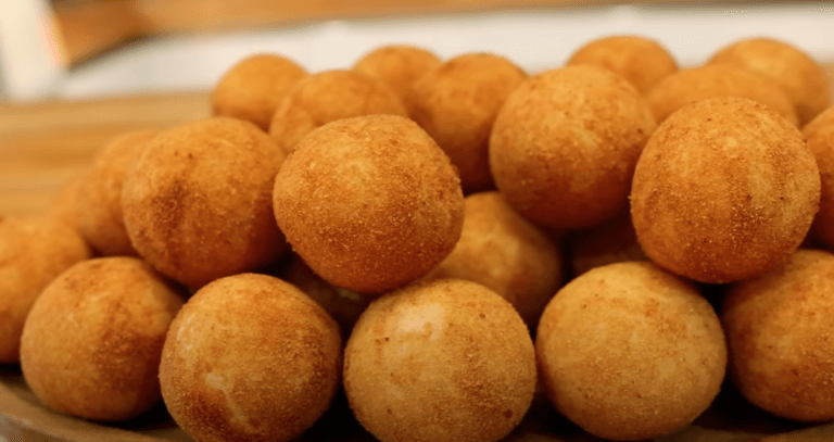 Bolinha de Queijo com 2 Ingredientes: Receita Fácil e Sem Ovo